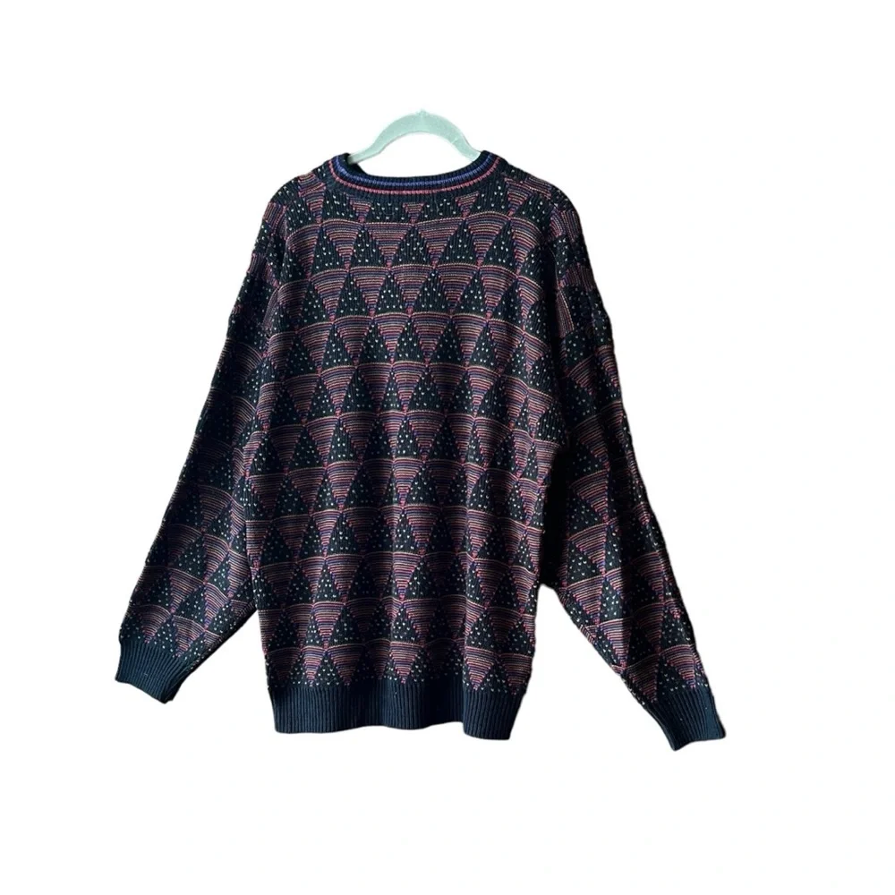 Vintage Robert Bruce Geometric Triangle men’s sweater. Size L